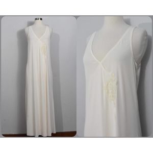 Formfit Rogers Cream Maxi Nightgown